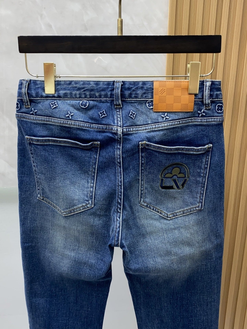 l0vis Vvtt0n jeans